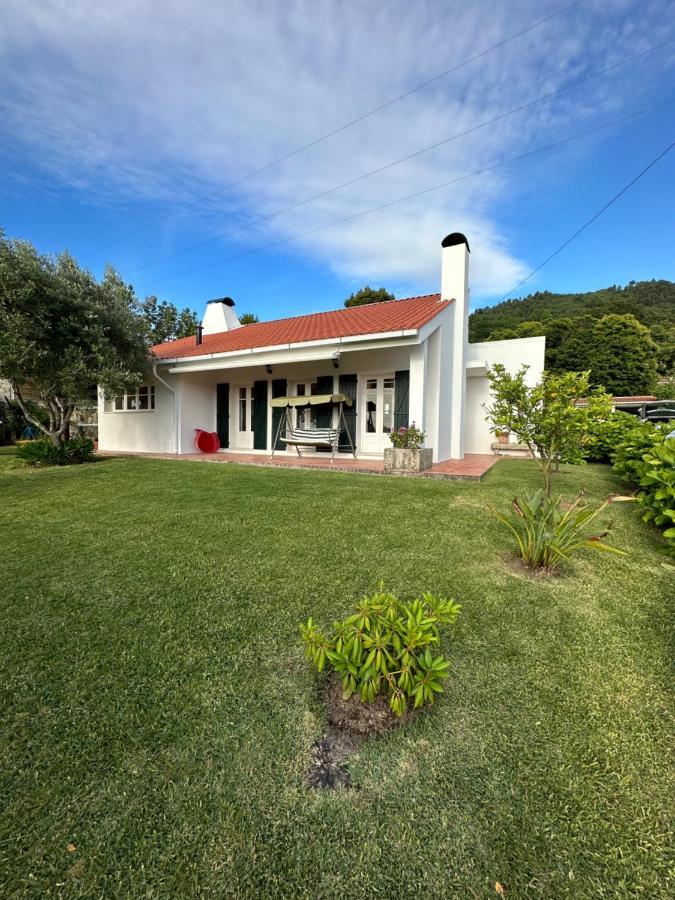 Cozy Villa Cristelo - Family & Friends Buitenkant foto